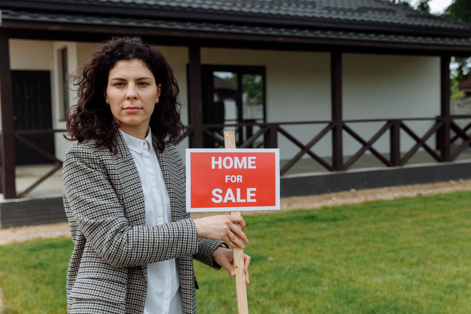Commercial Sale Purchase Services
